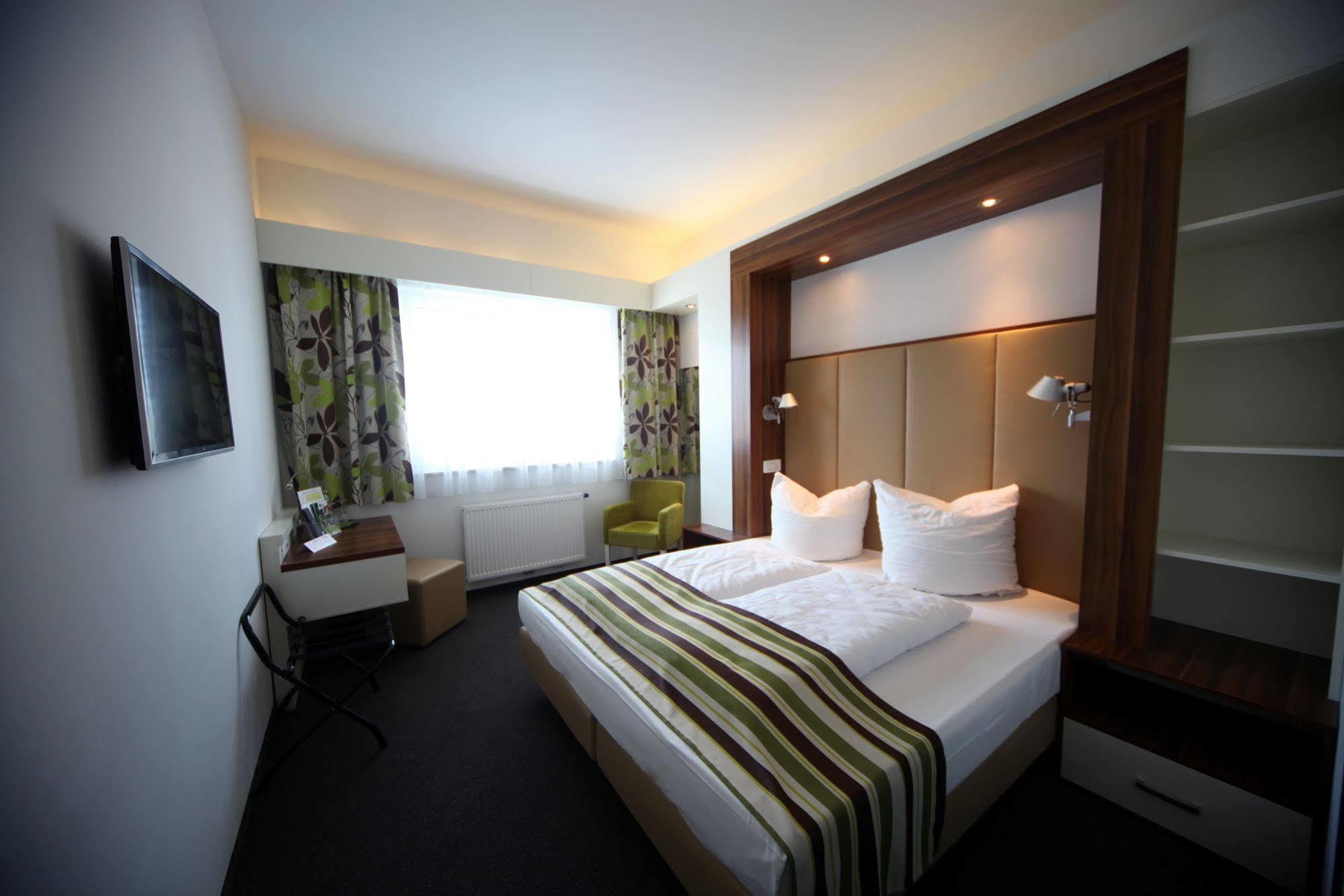 Hotel Alea City Pfaffenhofen an der Ilm Zewnętrze zdjęcie